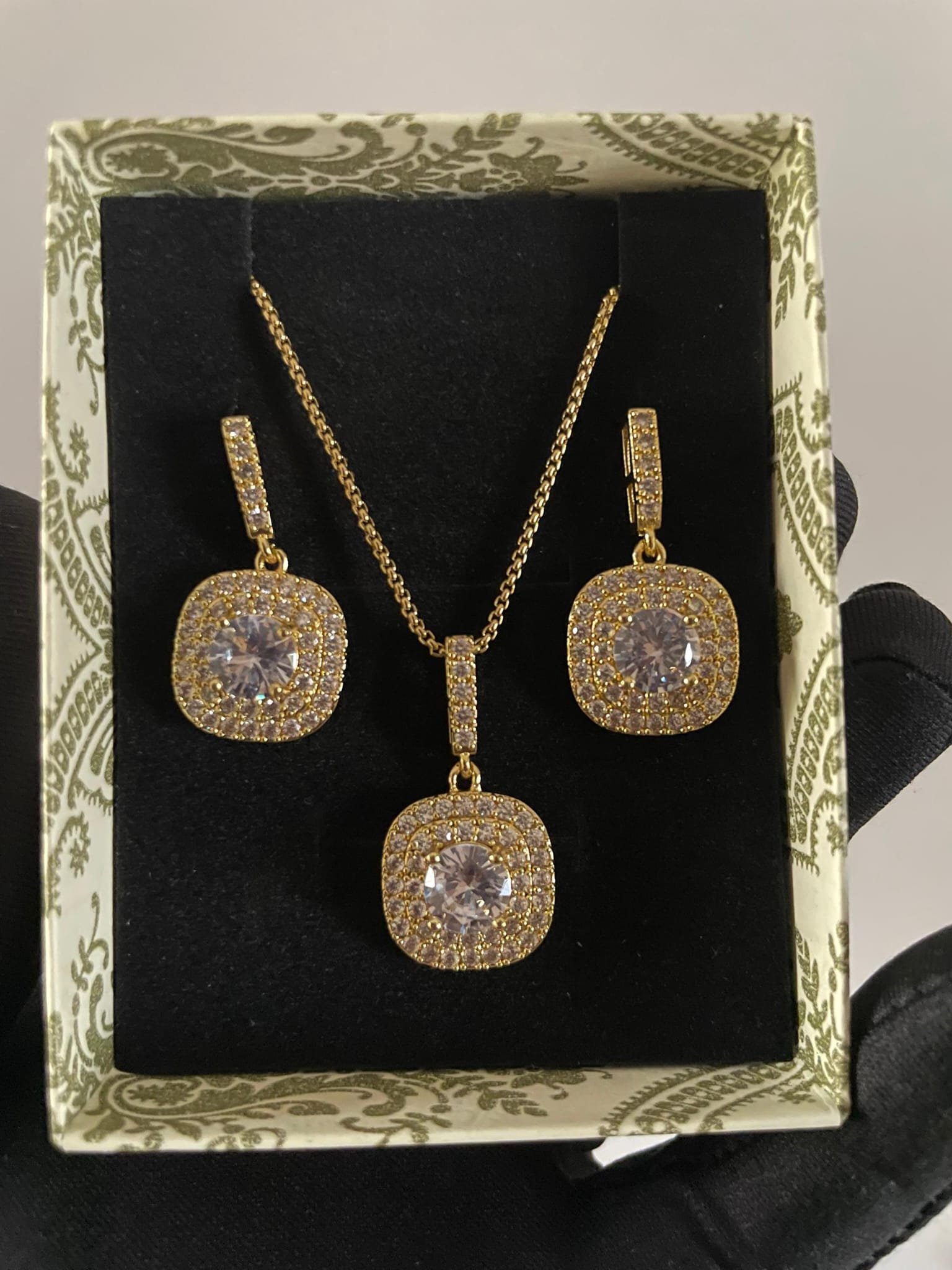 Earrings Set - Image 4